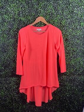 Cousin Earl, Drope Tail Blouse, Women’s Size M